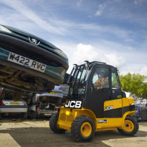 JCB’s new 35D 4x4 Wastemaster Plus Teletruk